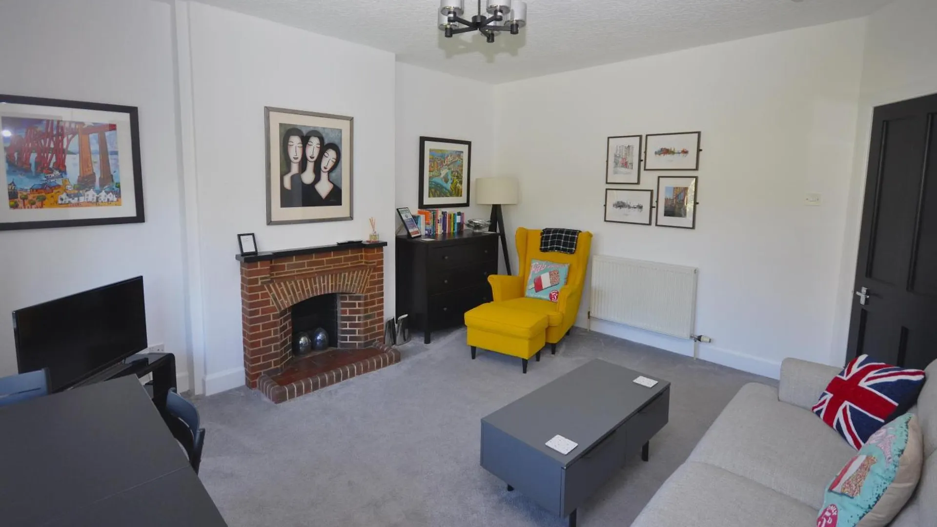 Ferienhaus Cosy 2 Bed Bungalow With Garden And Free Parking Edinburgh