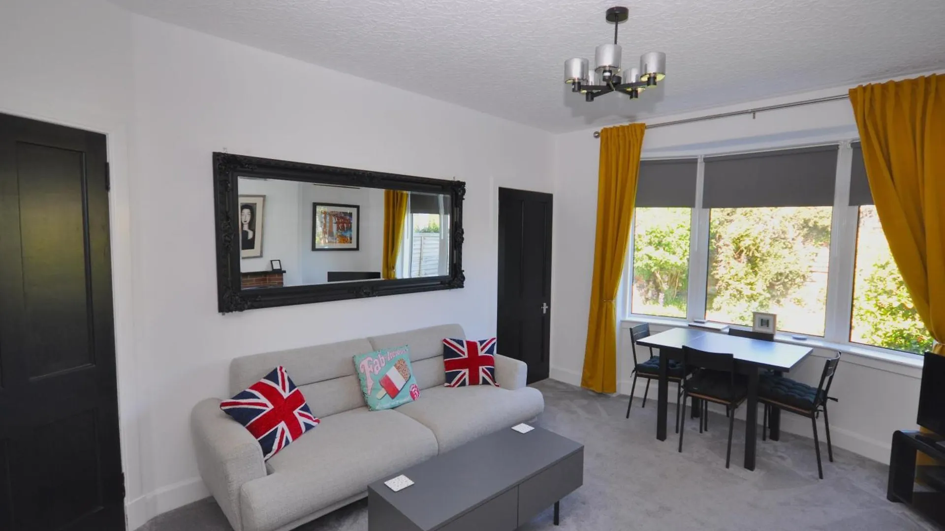 Ferienhaus Cosy 2 Bed Bungalow With Garden And Free Parking Edinburgh