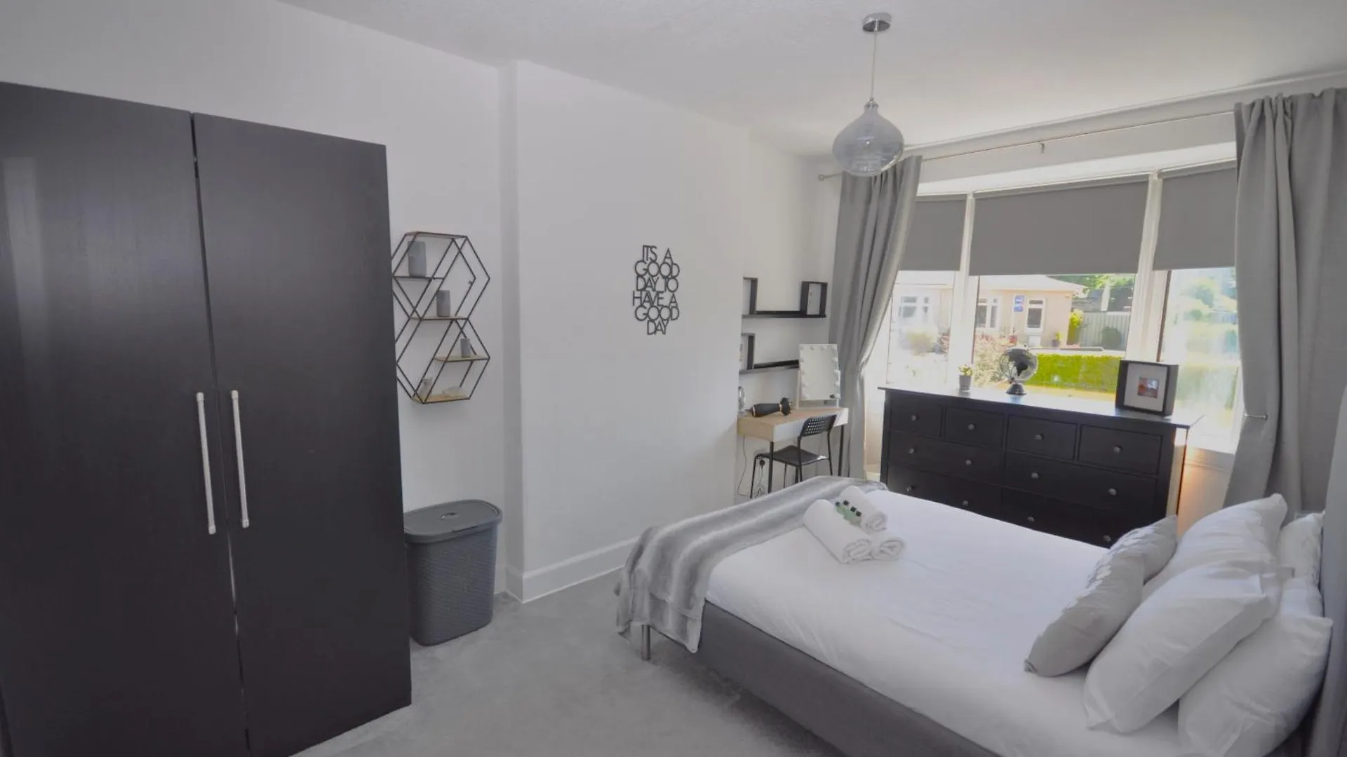 Ferienhaus Cosy 2 Bed Bungalow With Garden And Free Parking Edinburgh